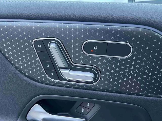 Mercedes-Benz EQB 300 4MATIC Progressive