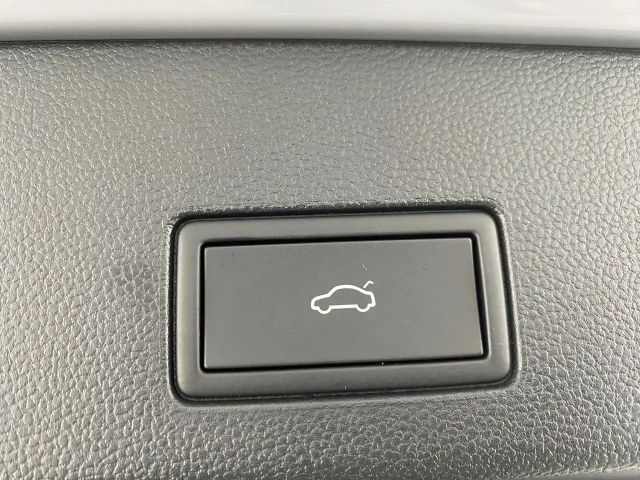 Volkswagen Golf Business DSG Variant