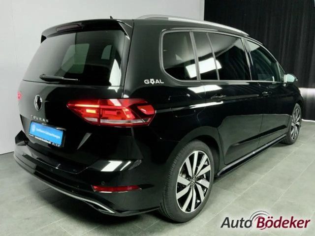 Volkswagen Touran 1.5 TSI DSG R-Line