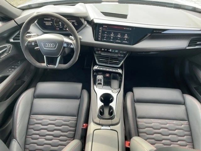 Audi RS e-tron GT Quattro