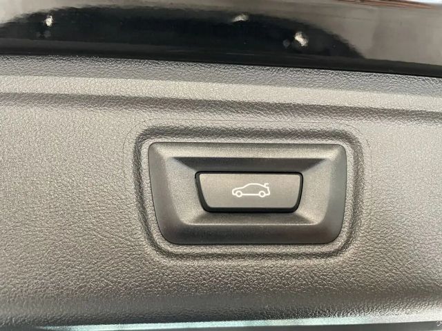 BMW 320 320d M-Sport Touring xDrive