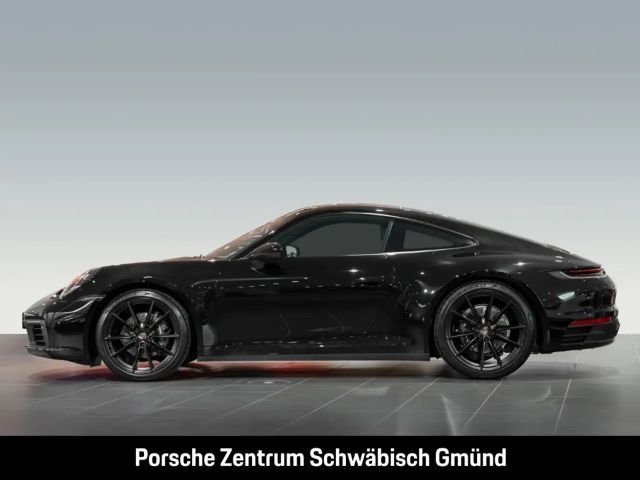 Porsche 911 992 Carrera Coupé