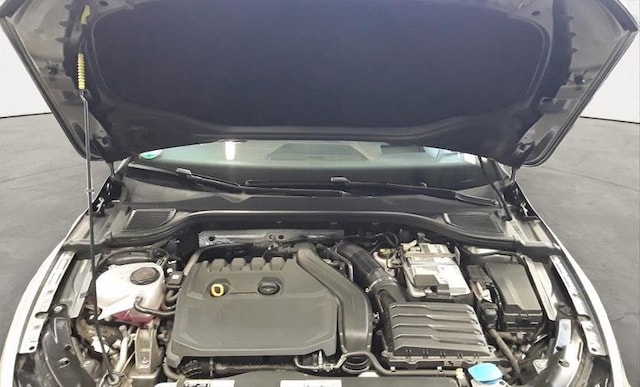 Volkswagen Golf 1.5 TSI Golf VIII