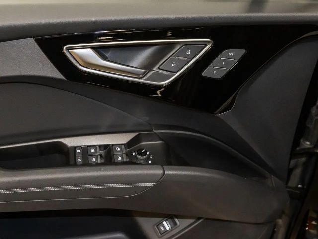 Audi Q4 e-tron 40 S-Line