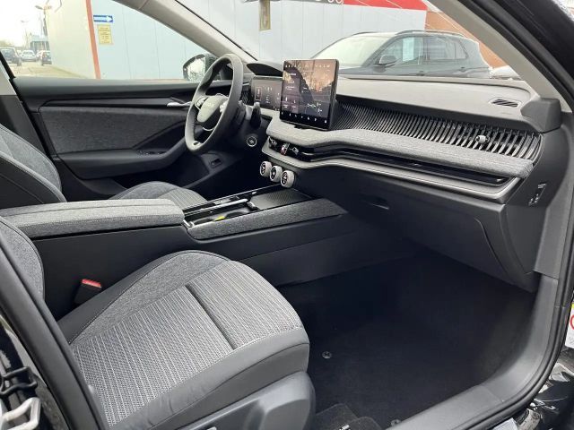 Skoda Superb 2.0 TDI Combi Selection