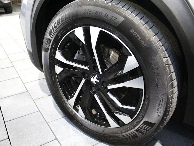 Peugeot 2008 Allure Pack