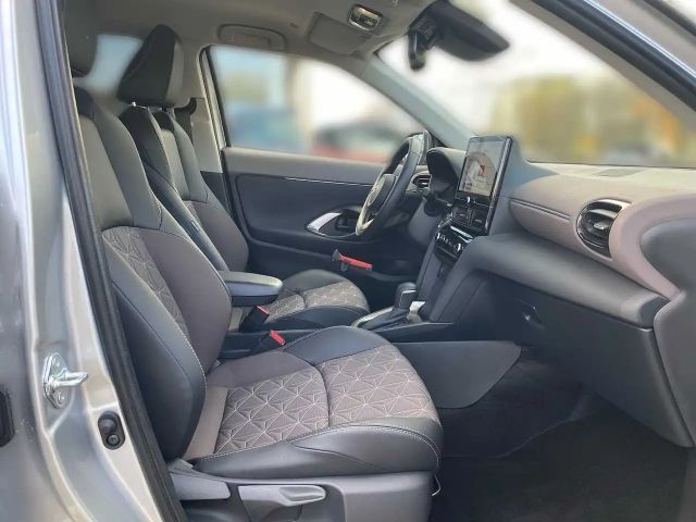 Toyota Yaris Cross Hybride Style