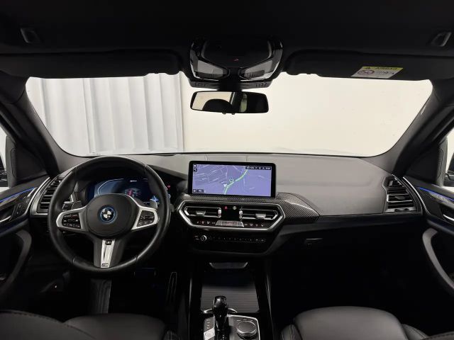 BMW X3 xDrive30e