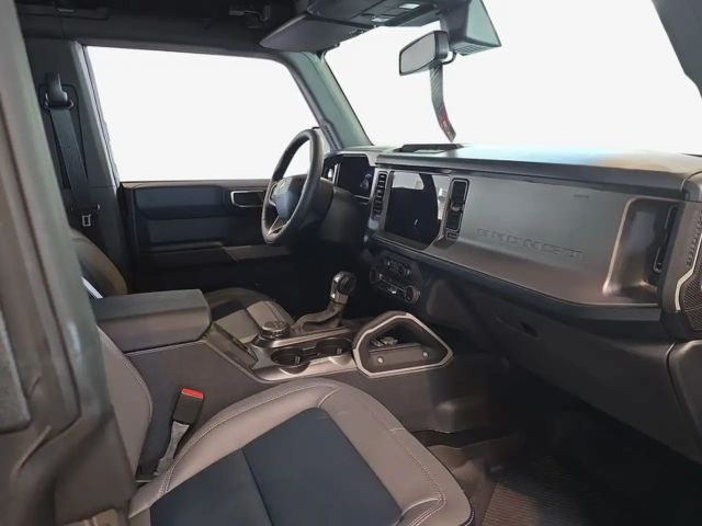 Ford Bronco Outer Banks