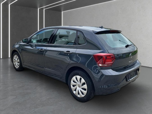 Volkswagen Polo Polo 1.0     CL   BT070 TSIM5F