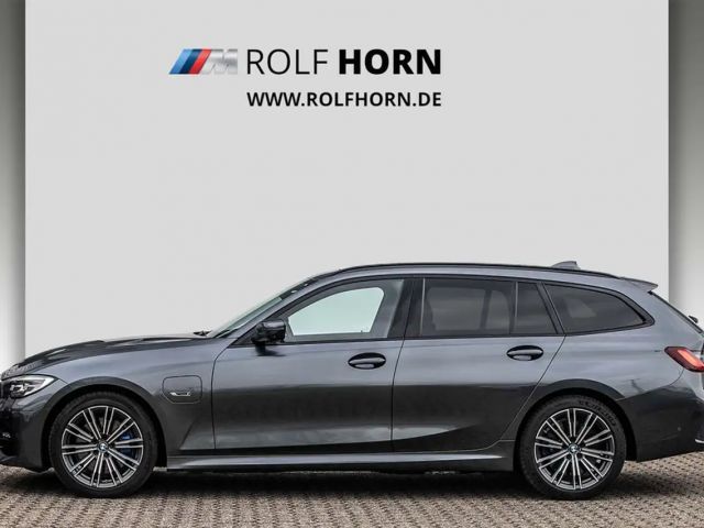 BMW 330 330e M-Sport Touring