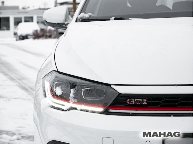 Volkswagen Polo 2.0 TSI DSG GTI IQ.Drive