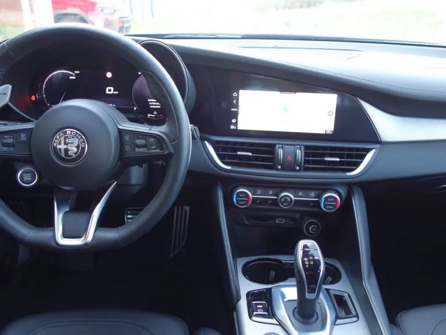 Alfa Romeo Giulia Q4 Veloce