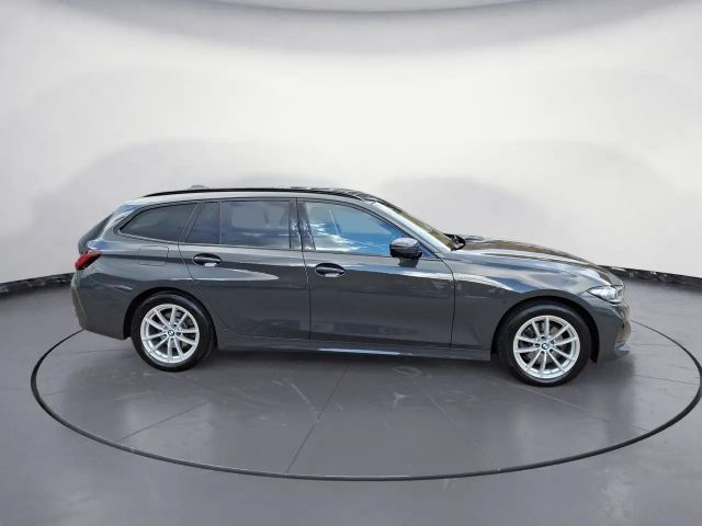 BMW 320 320d Touring xDrive