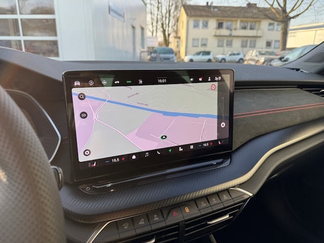 Skoda Octavia 2.0 TSI RS iV