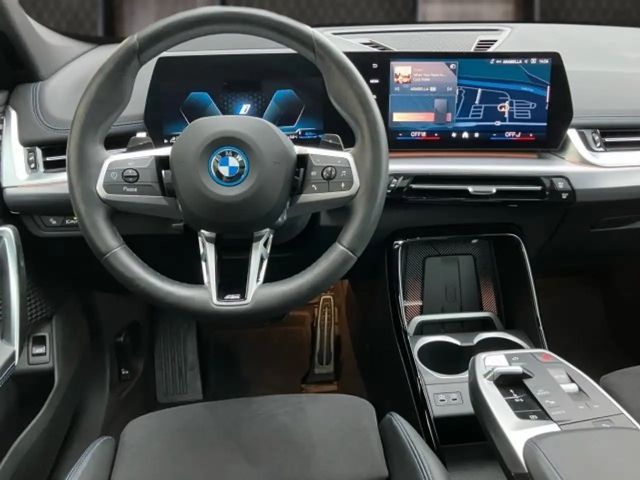 BMW X1 xDrive25e