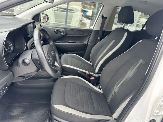 Hyundai i10 1.0