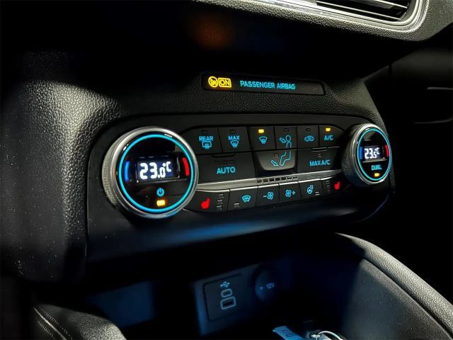 Ford Kuga Plug in Hybrid Titanium