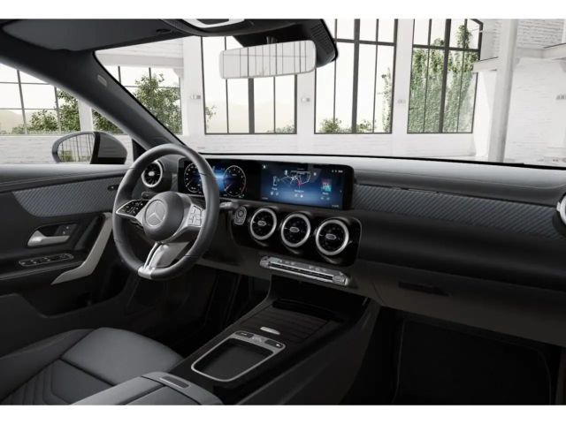 Mercedes-Benz CLA 180 Coupé Progressive