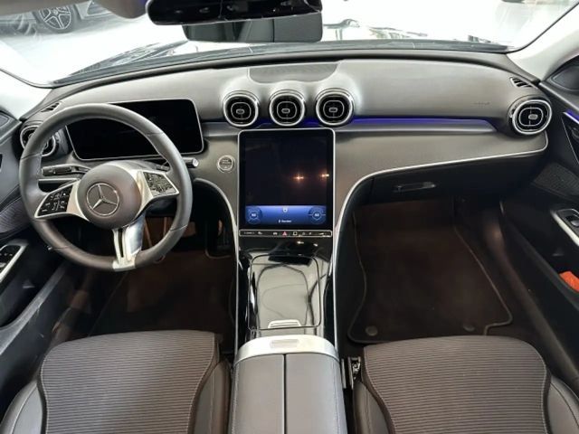 Mercedes-Benz C 200 AVANTGARDE C 200 d Sedan