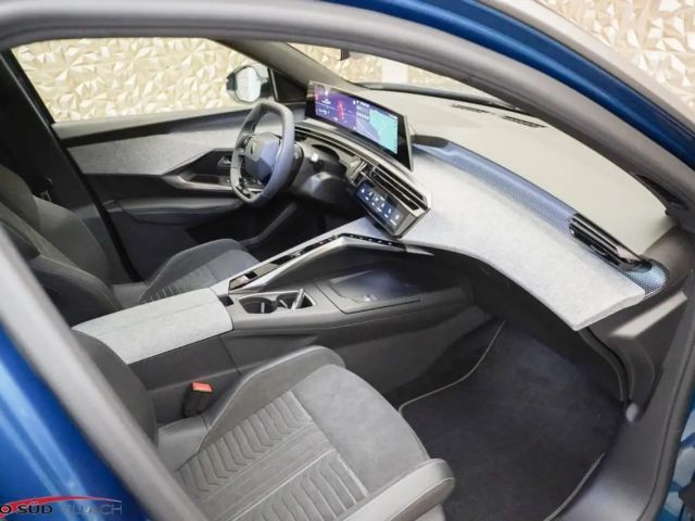 Peugeot E-5008 GT-Line