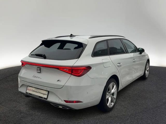 Seat Leon 2.0 TDI DSG FR-lijn Sportstourer