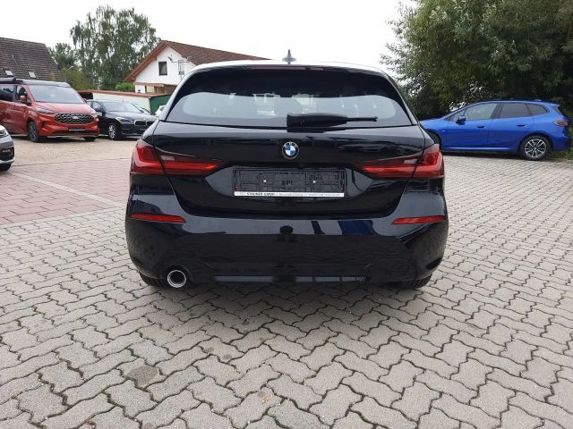BMW 116 116i Advantage pakket Sedan