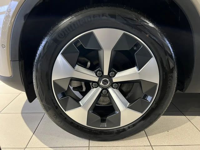 Volvo XC40 Dark Plus