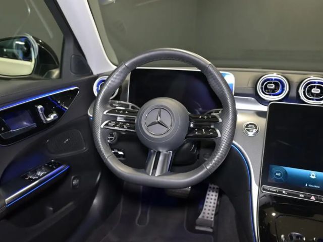 Mercedes-Benz C 180 AMG Line Sedan