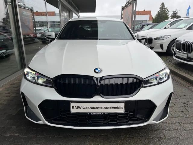 BMW 320 320d M-Sport Sedan xDrive