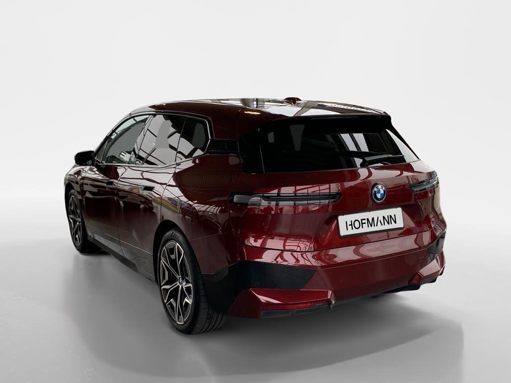 BMW iX xDrive40