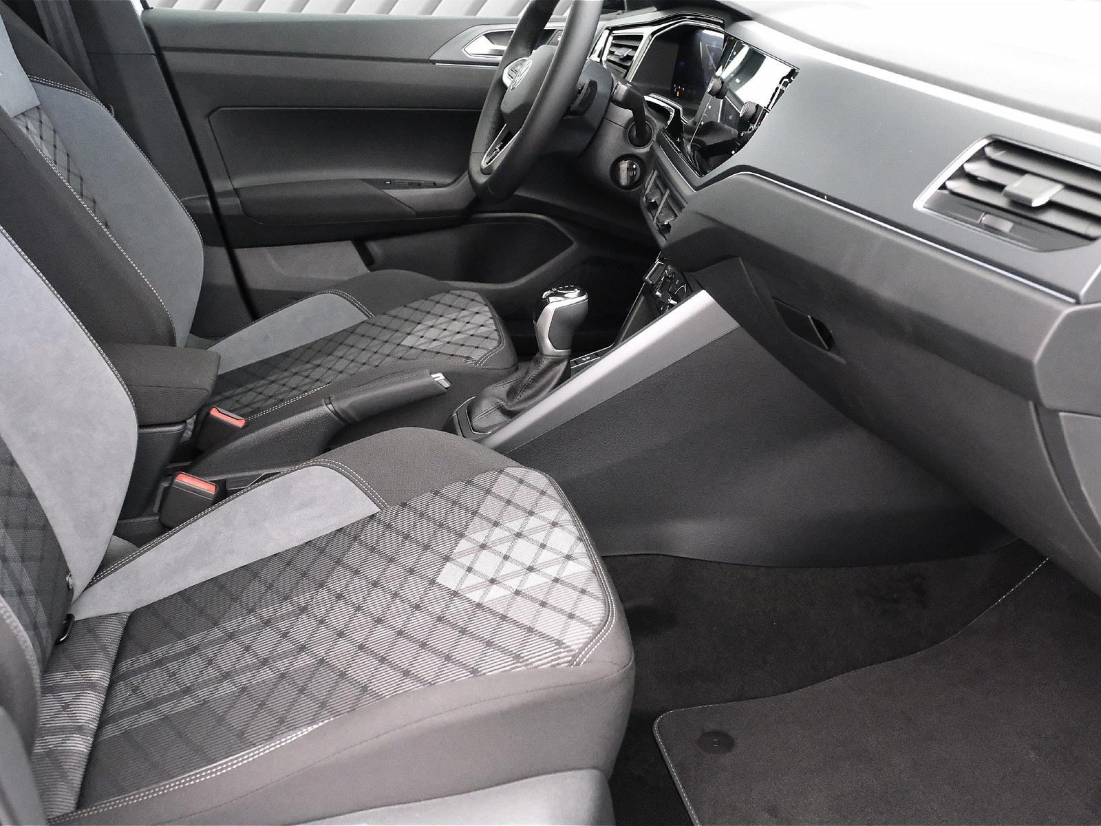 Volkswagen Taigo 1.0 TSI DSG R-Line