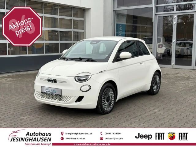 Fiat 500e +Keyless+Klimaaut.+Tempomat+Schildererkennung