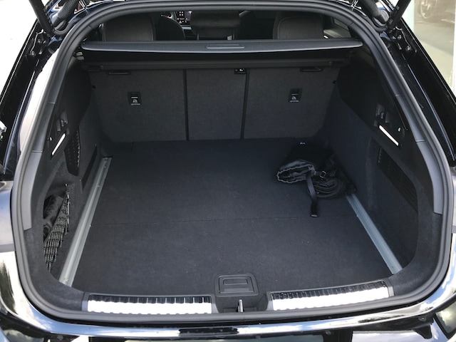 Audi A6 Avant Quattro S-Tronic