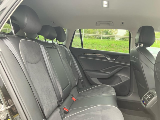 Volkswagen Passat 2.0 TDI Business DSG IQ.Drive