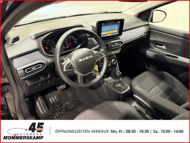Dacia Sandero III Expression Automatik+Rückfahrkam.+Navi+Klimaau