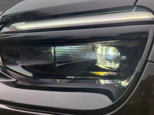 Jeep Avenger Full-Electric Summit