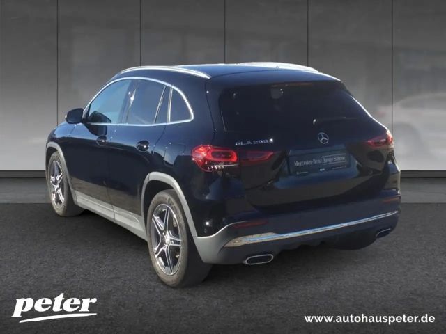 Mercedes-Benz GLA 200 AMG Line GLA 200 d