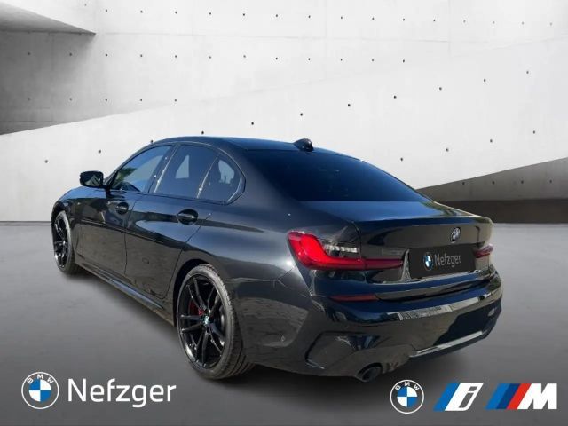 BMW 330 330d M-Sport Sedan xDrive