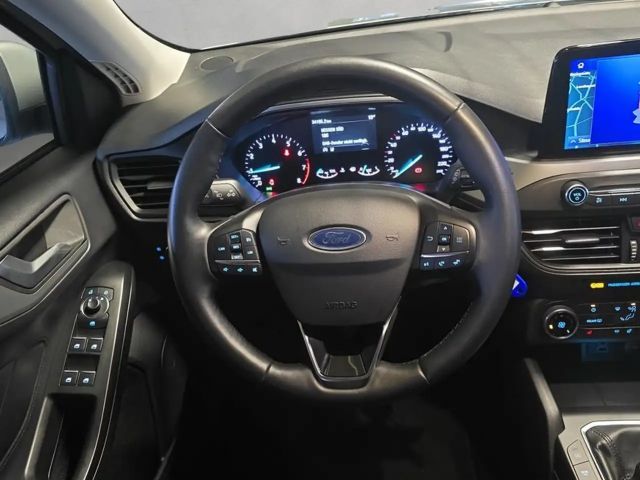 Ford Focus Cool & Connect EcoBoost Wagon