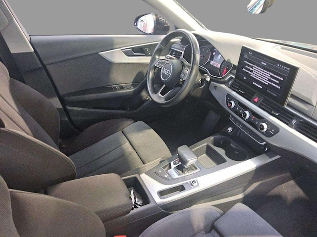 Audi A4 40 TDI Avant S-Tronic