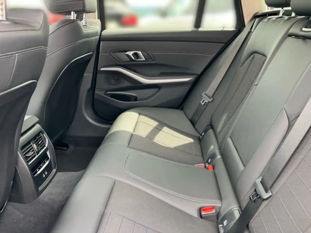 BMW 320 320d Touring xDrive