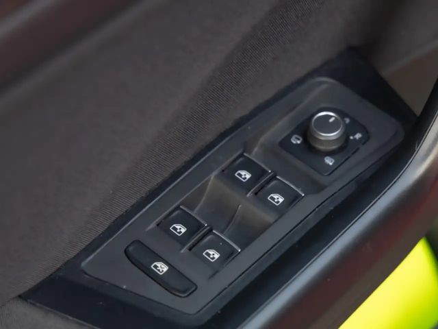 Volkswagen T-Roc 1.5 TSI DSG Sport