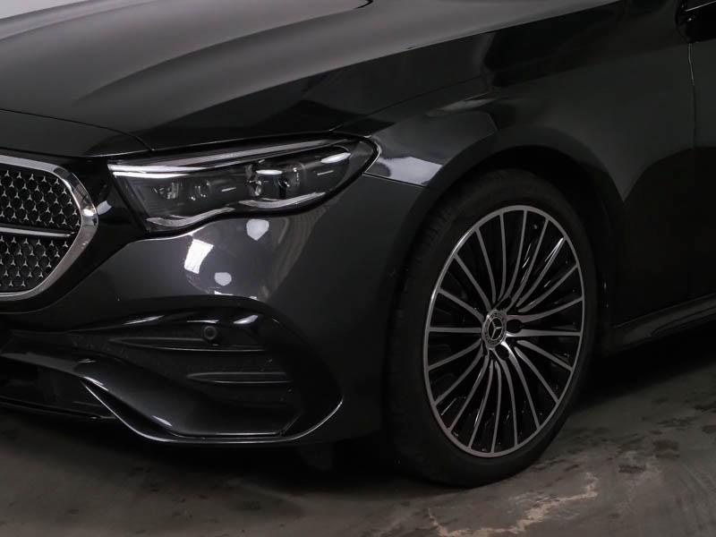 Mercedes-Benz E 300 AMG Line
