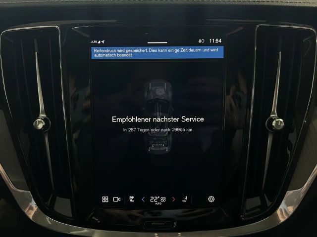 Volvo S60 AWD Dark Recharge Ultimate