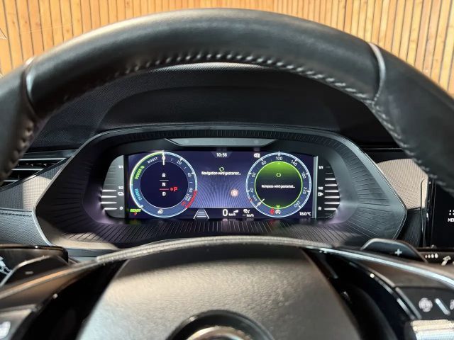 Skoda Octavia Combi iV