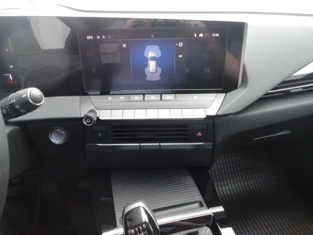 Opel Astra 1.2 Turbo Enjoy Turbo