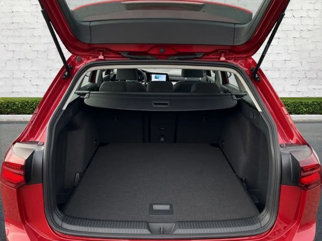 Volkswagen Golf DSG Golf VIII Life Variant