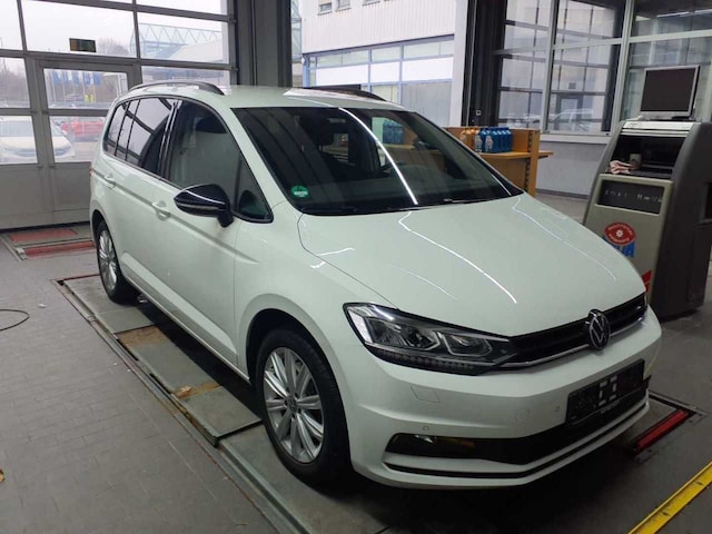 Volkswagen Touran DSG Highline Style