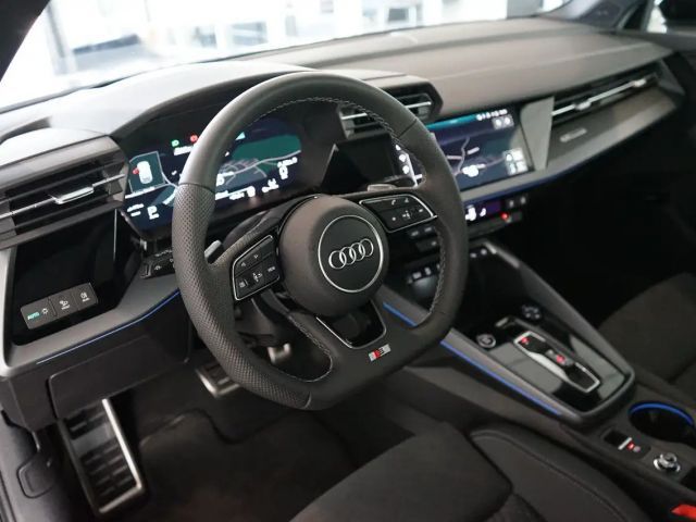 Audi A3 35 TFSI S-Line Sedan Sportback